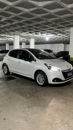 PEUGEOT 208 1.2 ALLURE 12V FLEX 4P MANUAL PEUGEOT 208 1.2 ALLURE 12V FLEX 4P MANUAL